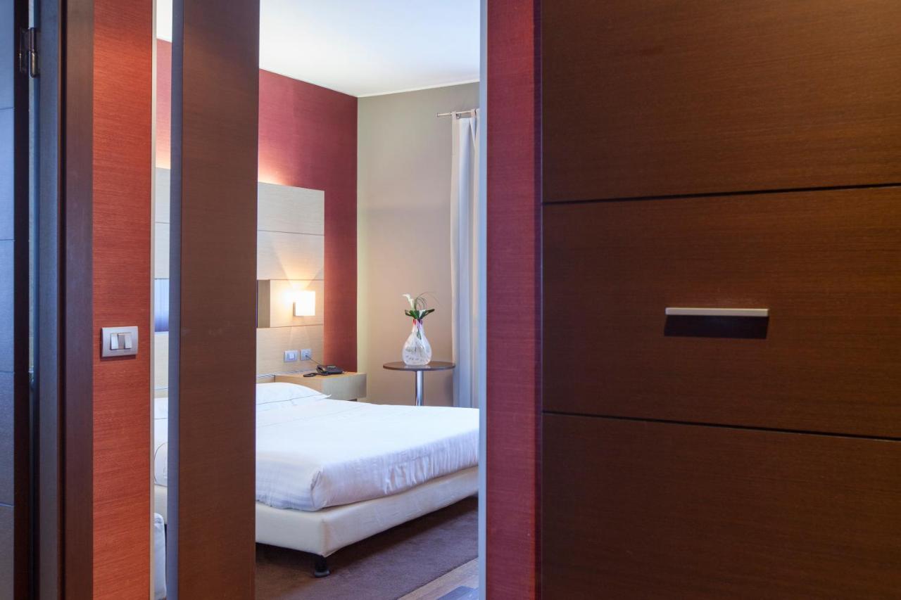Inverigo Hotel Eksteriør bilde