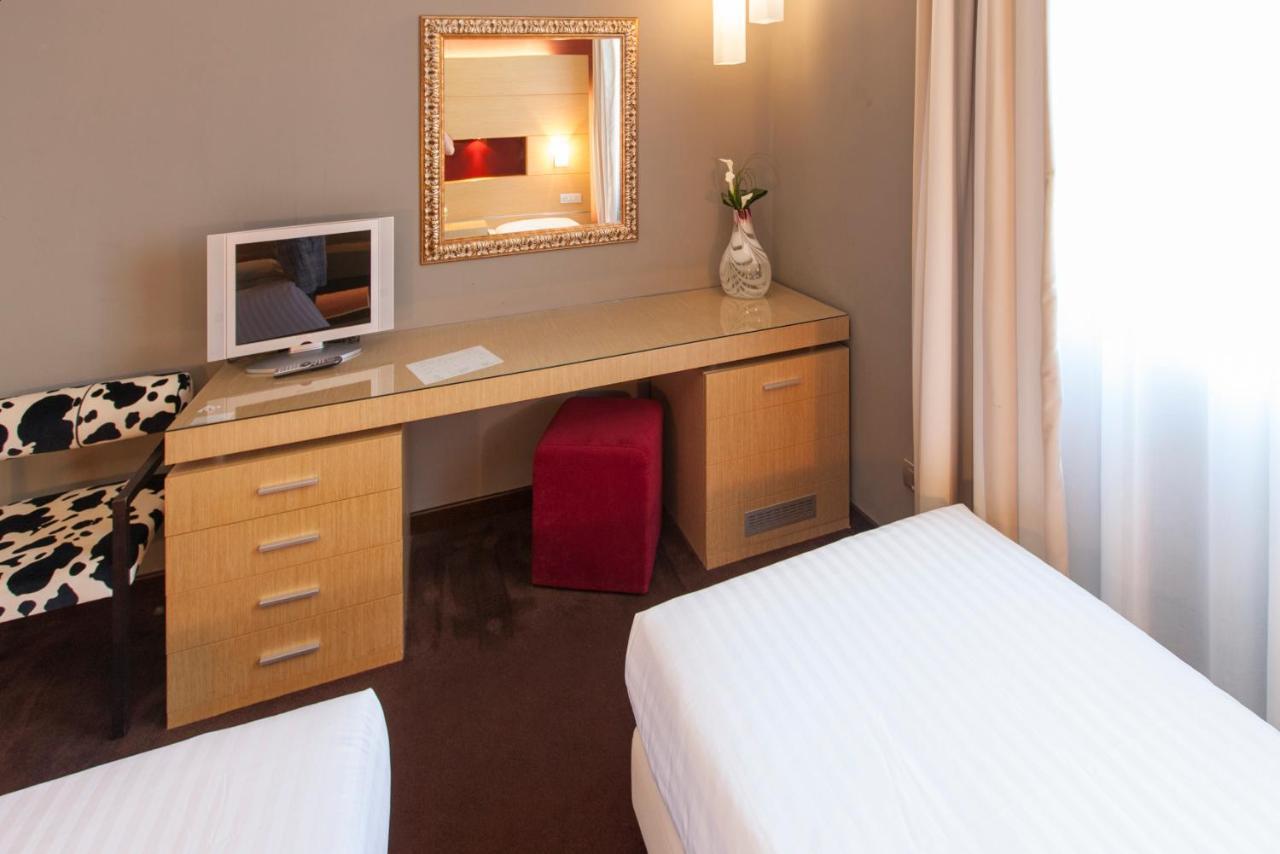 Inverigo Hotel Eksteriør bilde