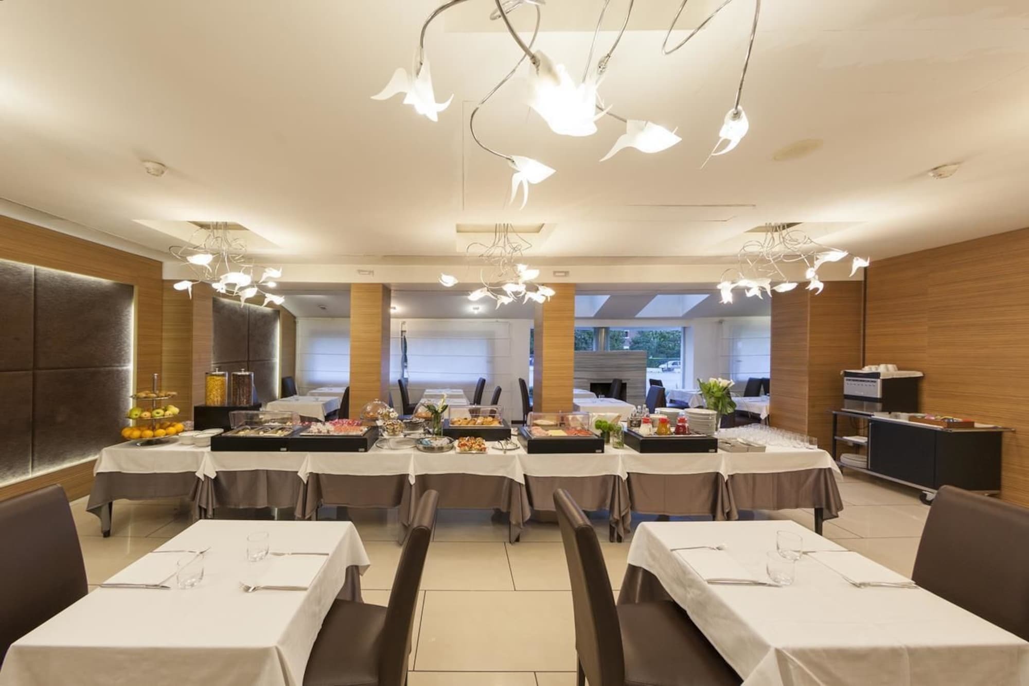 Inverigo Hotel Eksteriør bilde