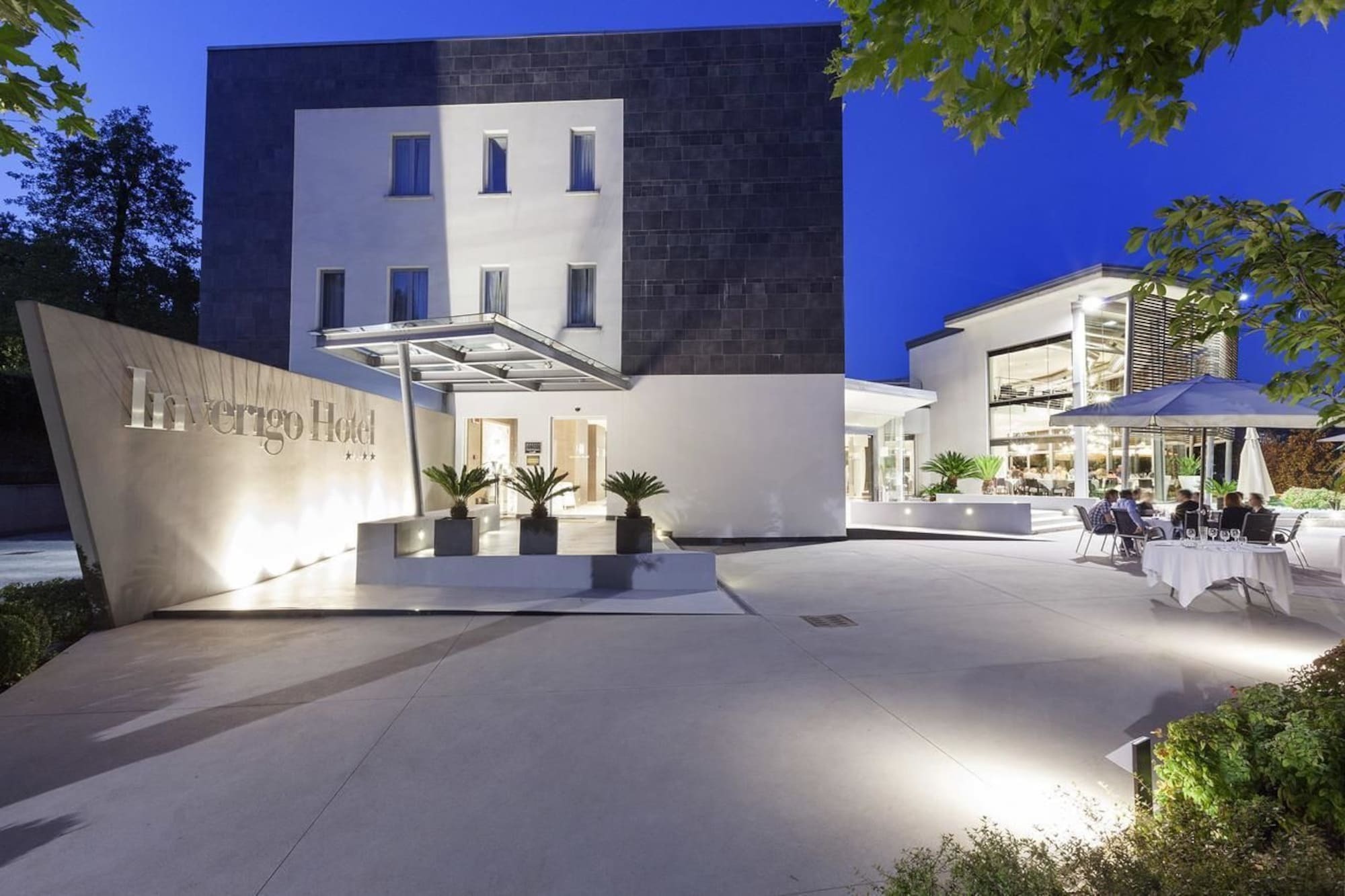Inverigo Hotel Eksteriør bilde